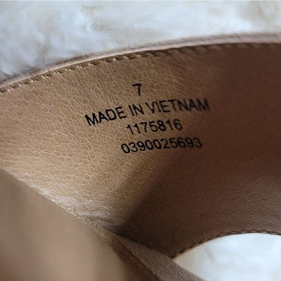 ASOS 'Hold Tight' Faux Suede Chunky Heeled Sandal - Nude/Blush - Picture 9 of 9